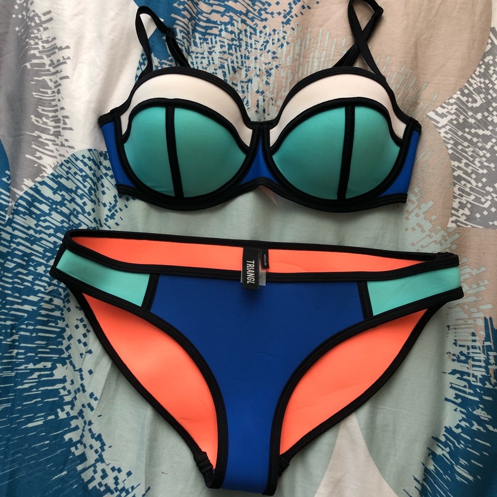 Triangl Bikini